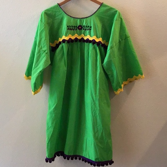 Vintage 70’s Hand Embroidered Flower Mexican Dress size L - Picture 6 of 11
